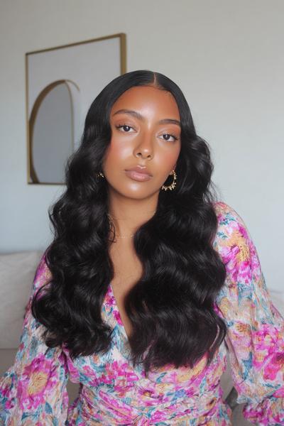 22. Glueless Lace Front for Hairstyles for Black Women Wig With Melted Hairline and Soft Beach Waves