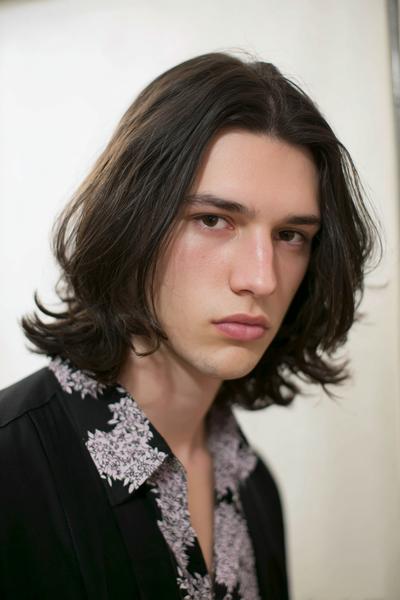 22 Hairstyles For Men - Modern, Classic, And Easy Ideas