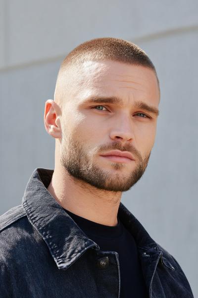 7. Skin-Fade Buzz Cut for hairstyles for men short ideas
