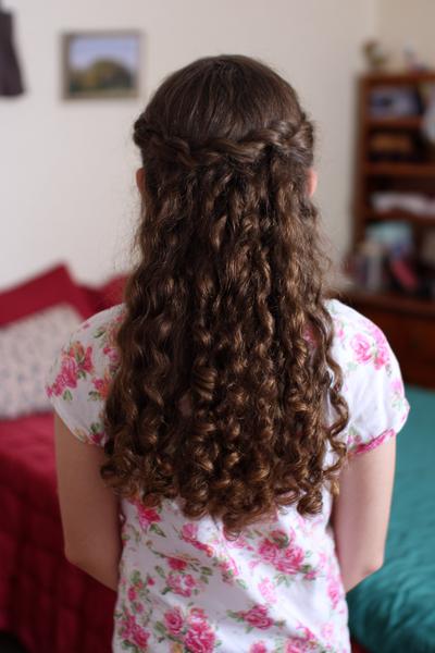 11. Simple Curly Headband Tuck for Hairstyles for School Curly Hair Easy with a Low Rolled Nape