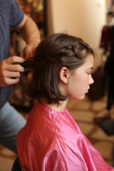 3. Low Micro Pony at the Nape for hairstyles for school short hair easy ideas