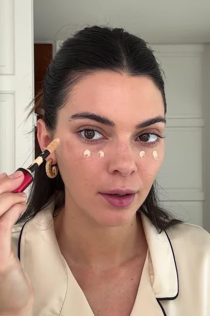 Kendall Jenner red carpet makeup recreation