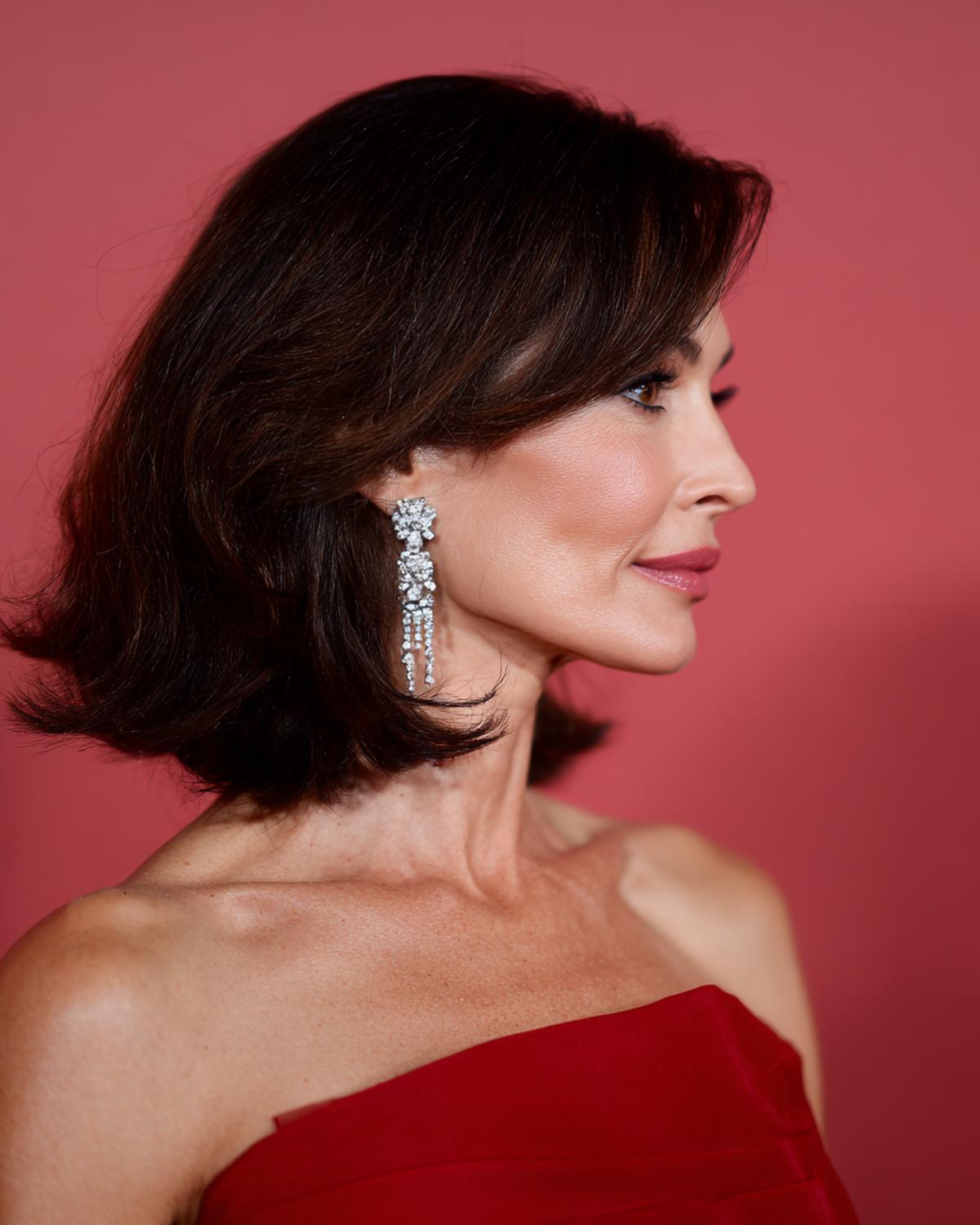 Layered Dark Shoulder Length Bob
