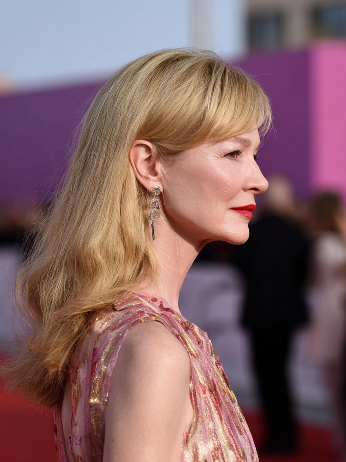 Long Blonde With Bangs