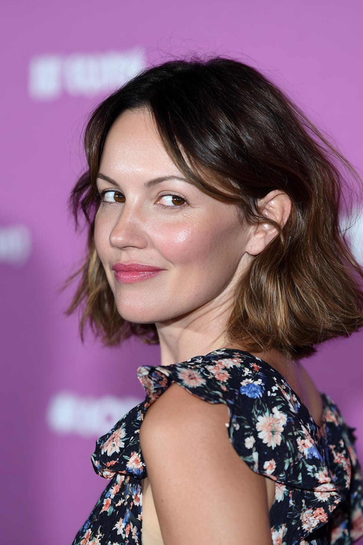 Shoulder Length Wavy Bob