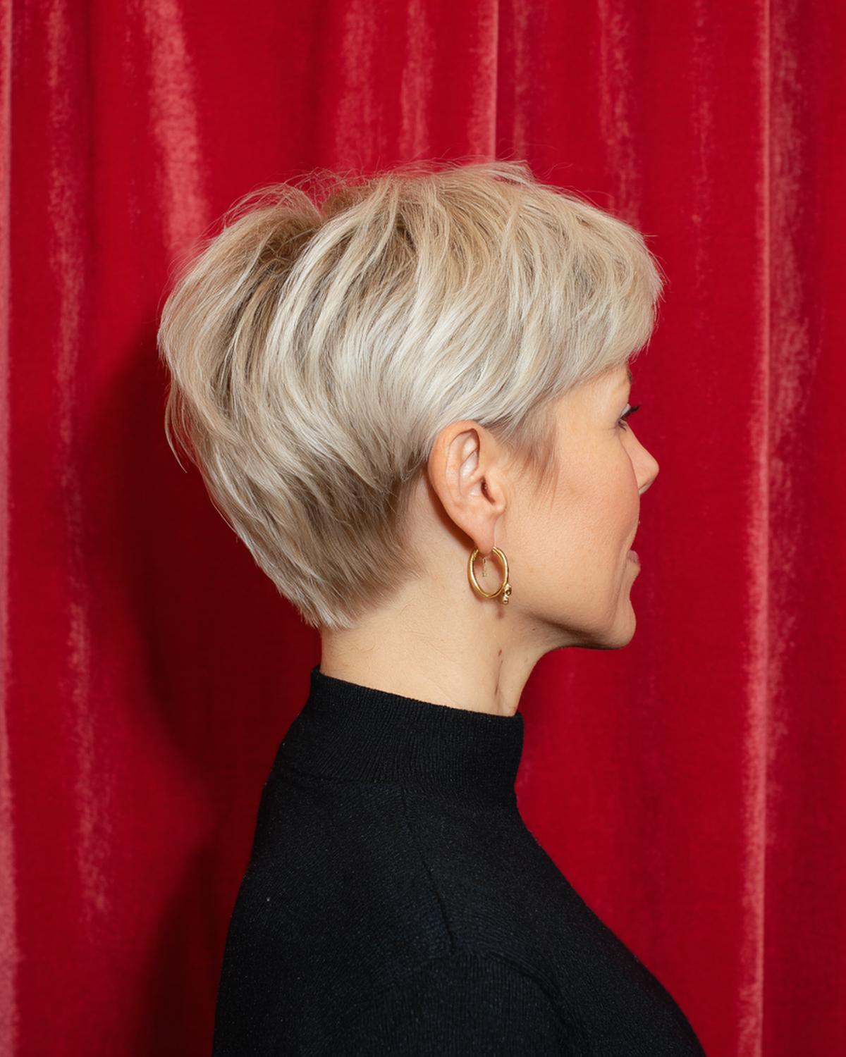 Platinum Layered Pixie Bob