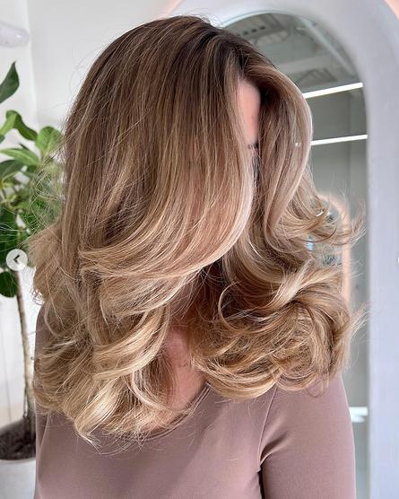 Layered blowout with bouncy ends