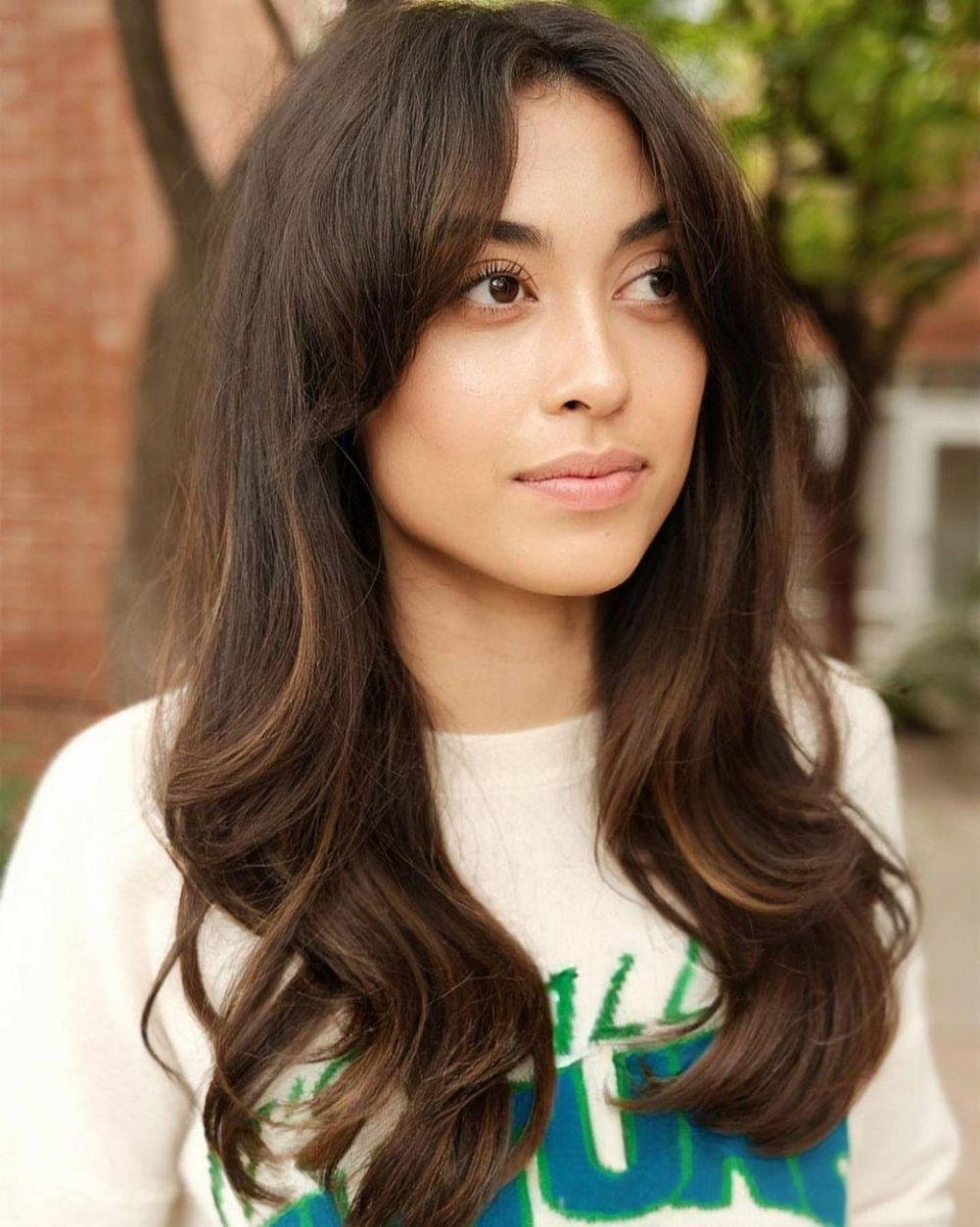 Low maintenance long layers curtain bangs