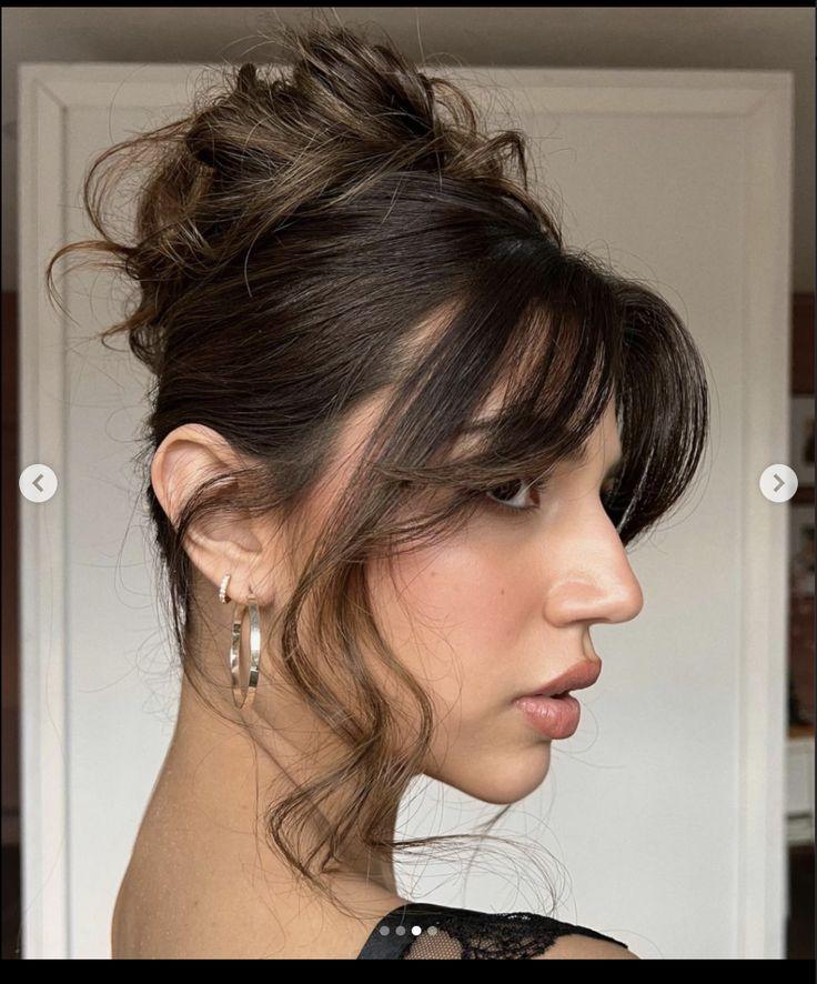 Messy 90s Prom Updo Ideas for Vintage Glam