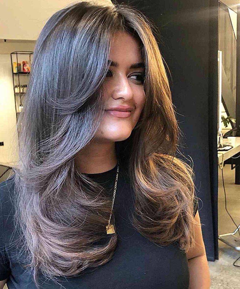Modern layered blowout haircut