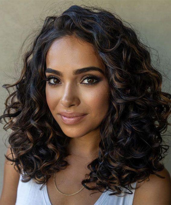 Shoulder length curly hairstyle