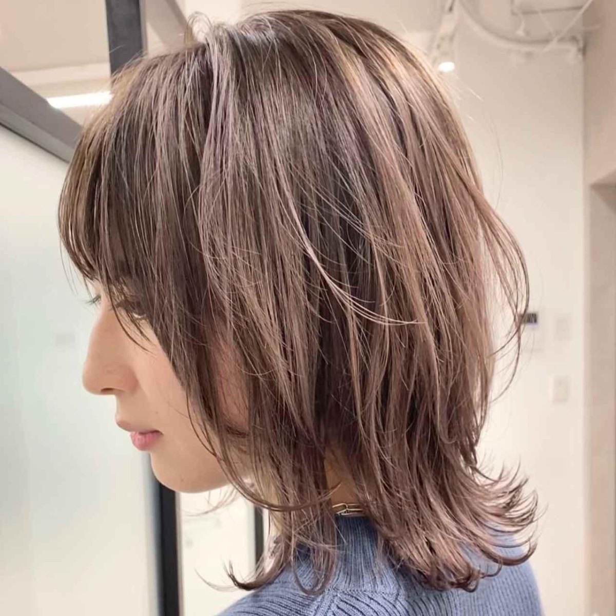 Feathered ends wolf cut