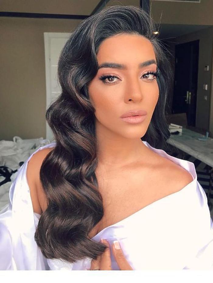 Timeless dark Hollywood wave inspiration