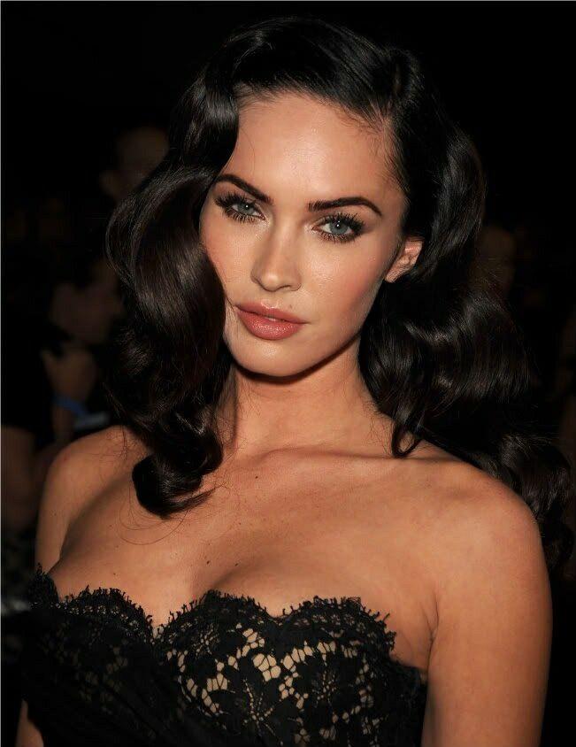 Formal vintage Hollywood waves