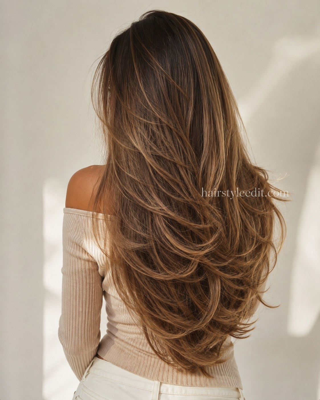 7 Volume Haircuts For Thin Hair That Actually Hold Their